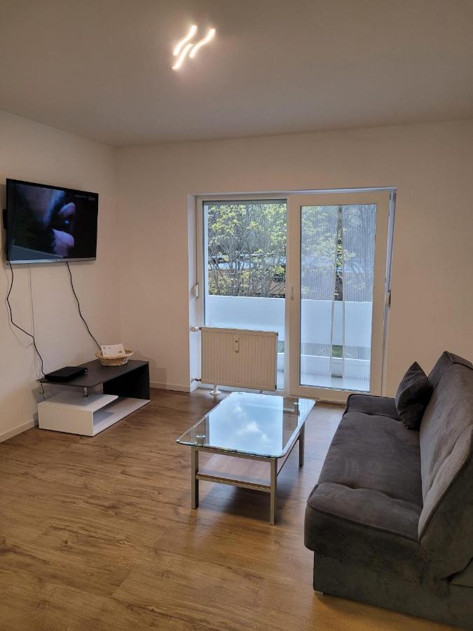 Schoene, Gemuetliche Moeblierte 2 Zi Wohnung In Rgb Regensburg Bagian luar foto