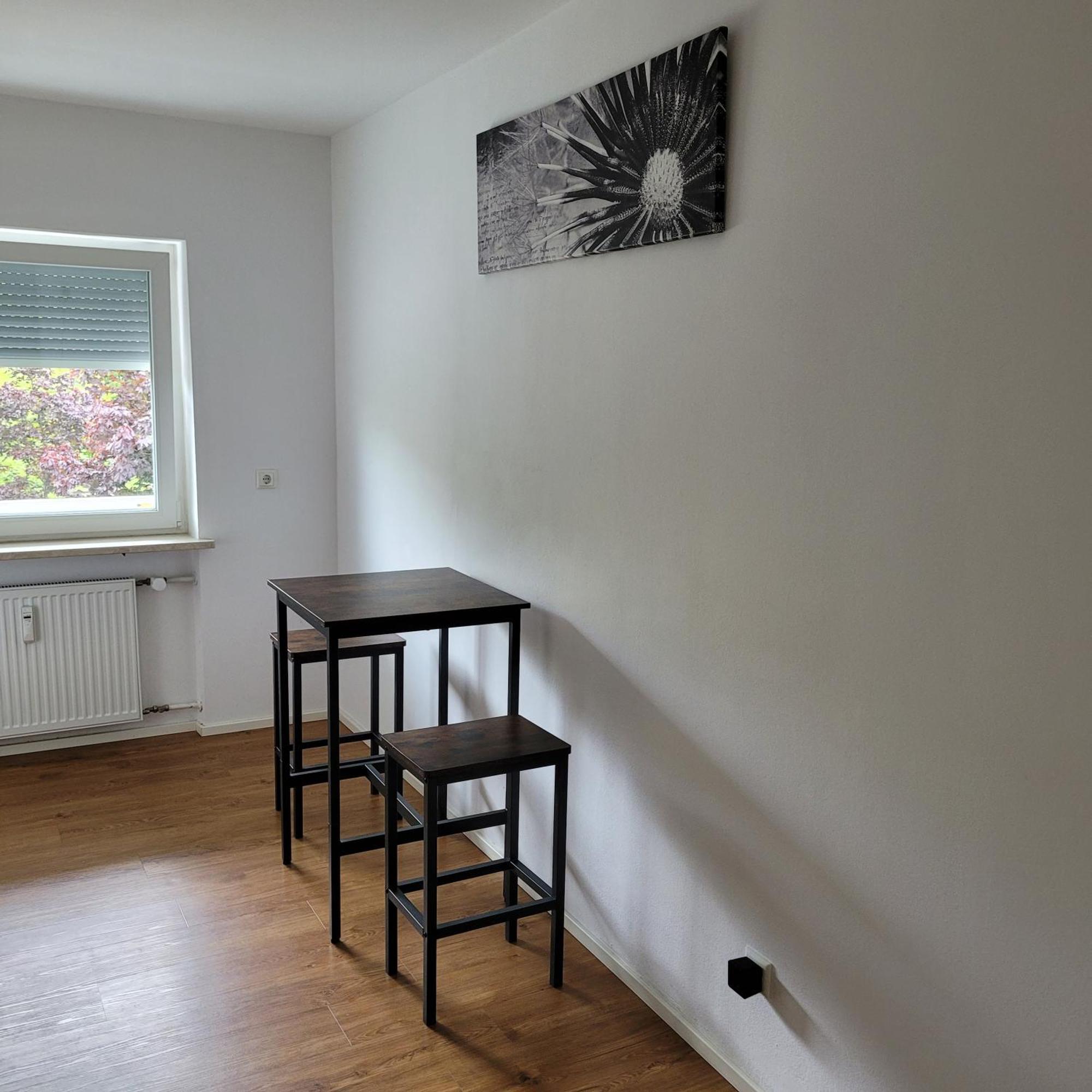 Schoene, Gemuetliche Moeblierte 2 Zi Wohnung In Rgb Regensburg Bagian luar foto
